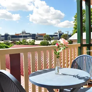 Isla House Pa Aparthotel Brisbane